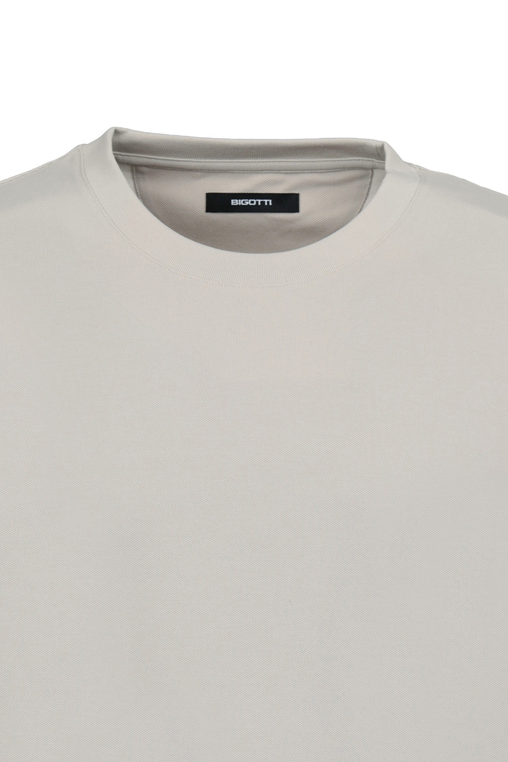 Beige plain t-shirt 2