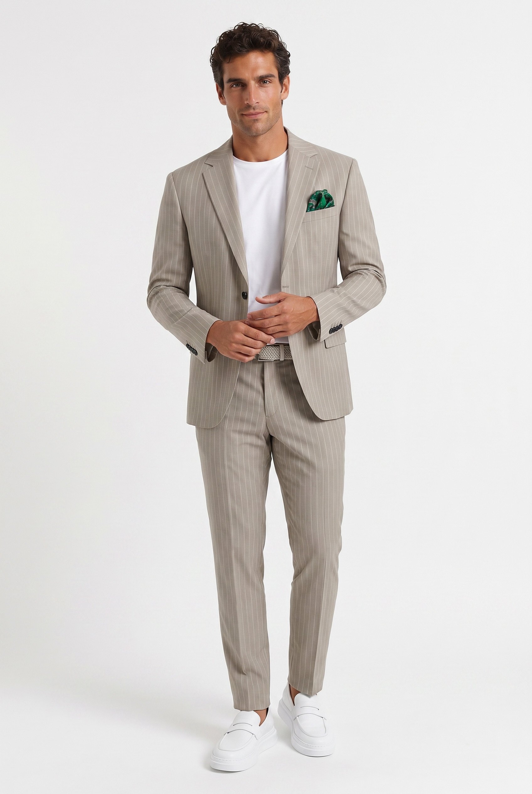 Costum slim bej in dungi 0