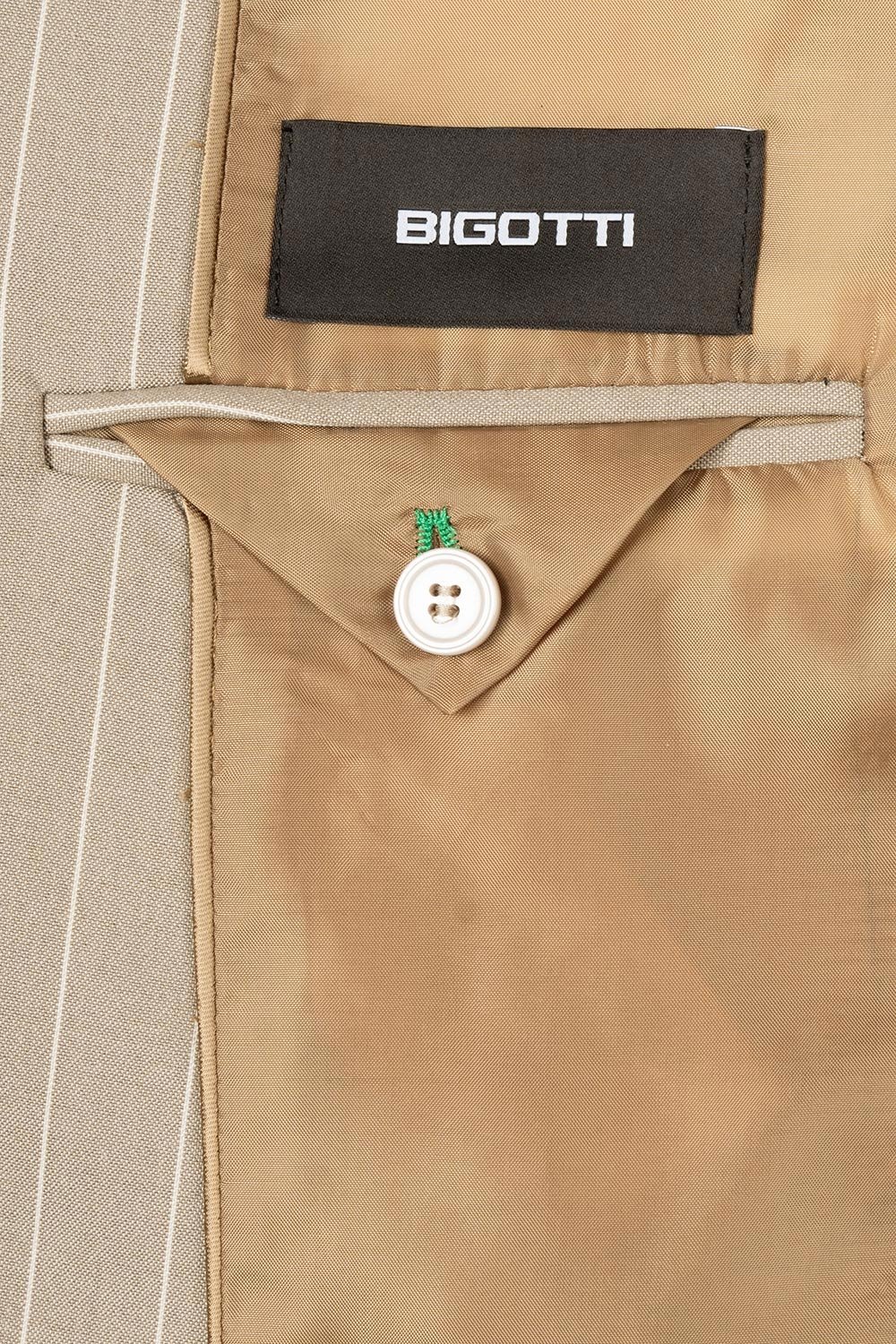 Costum slim bej in dungi 2