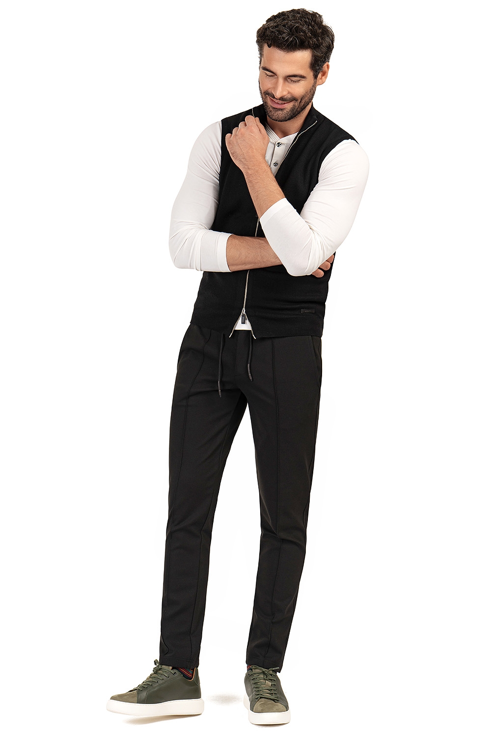 Slim body black plain waistcoat 3