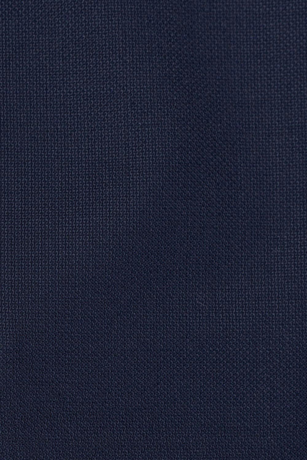 Slim body navy plain suit 2