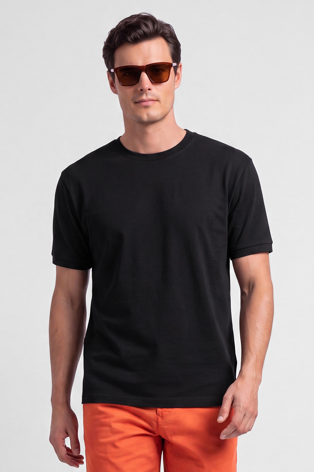 Black plain t-shirt 0