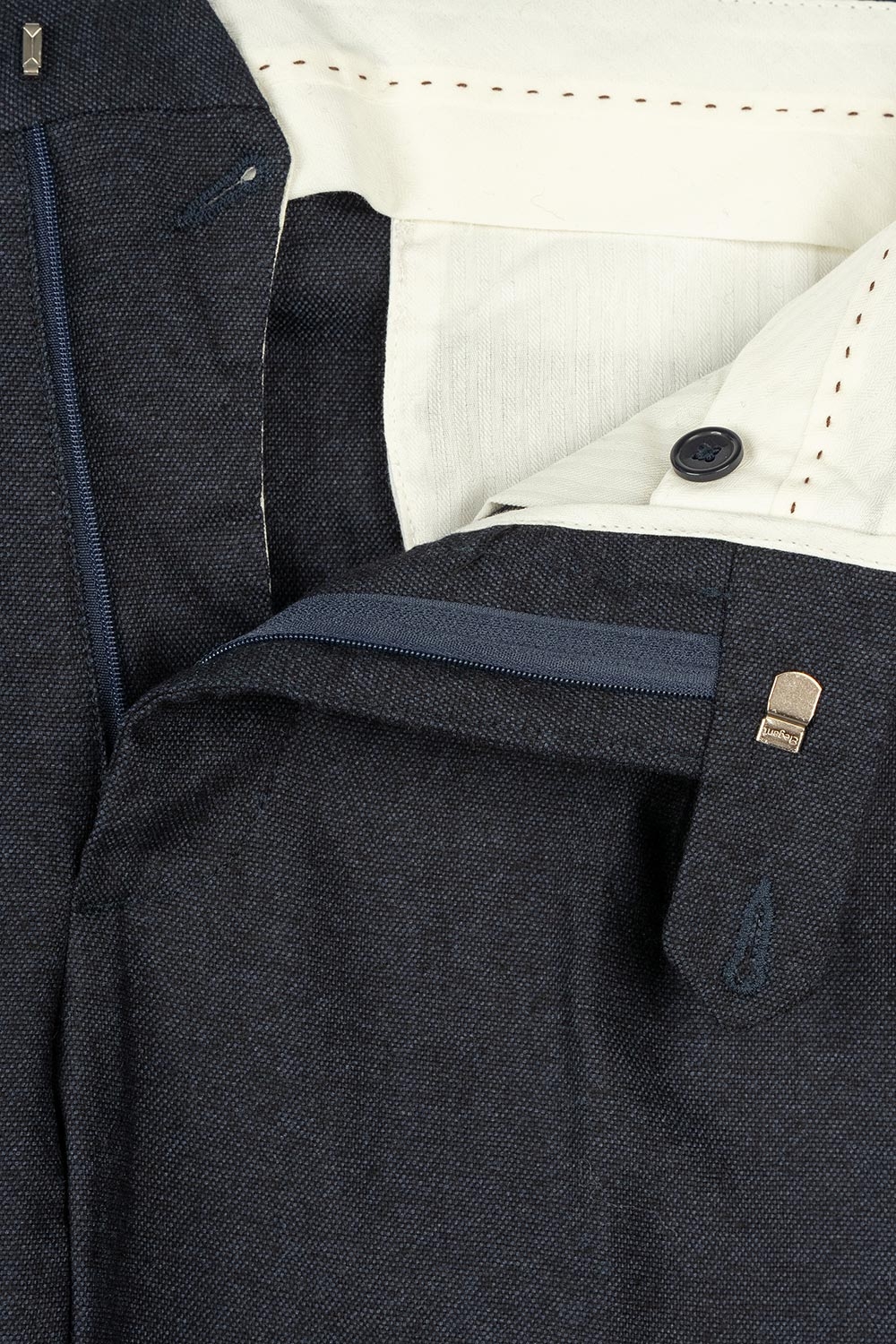 Pantaloni slim bleumarin uni 1
