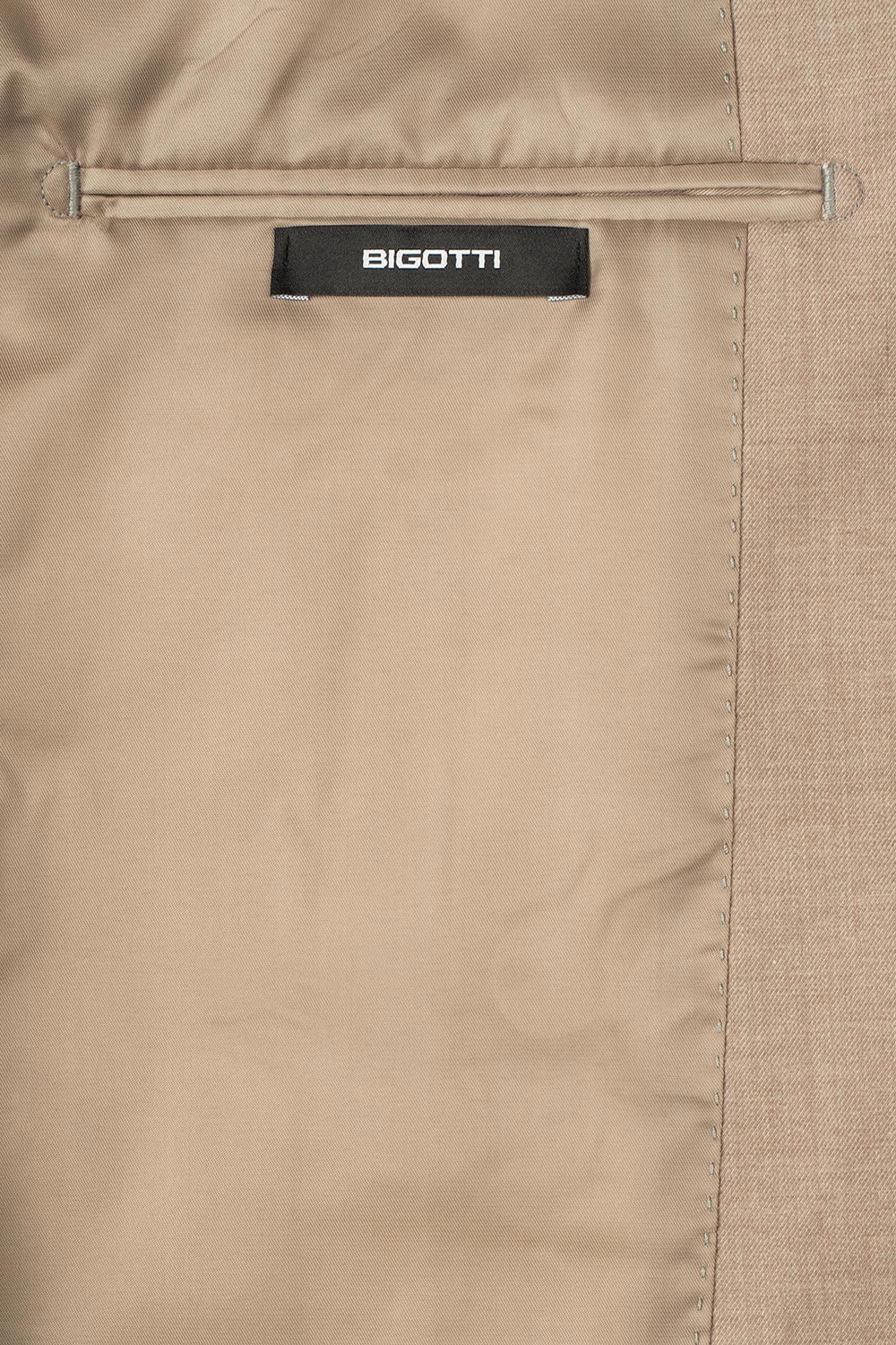 Slim body beige plain suit 2
