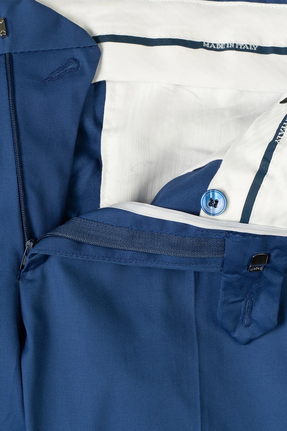 Pantaloni slim albastri uni 1