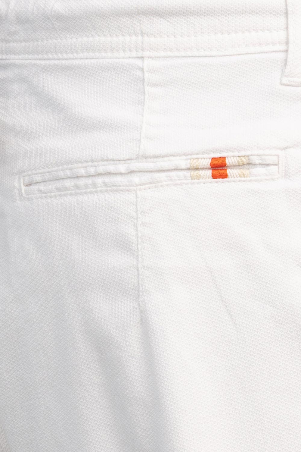 Pantaloni scurti baggy albi uni 3
