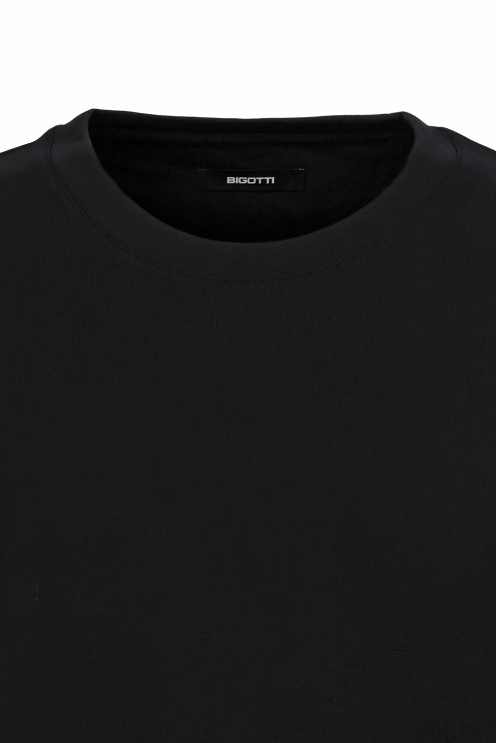 Black plain t-shirt 2