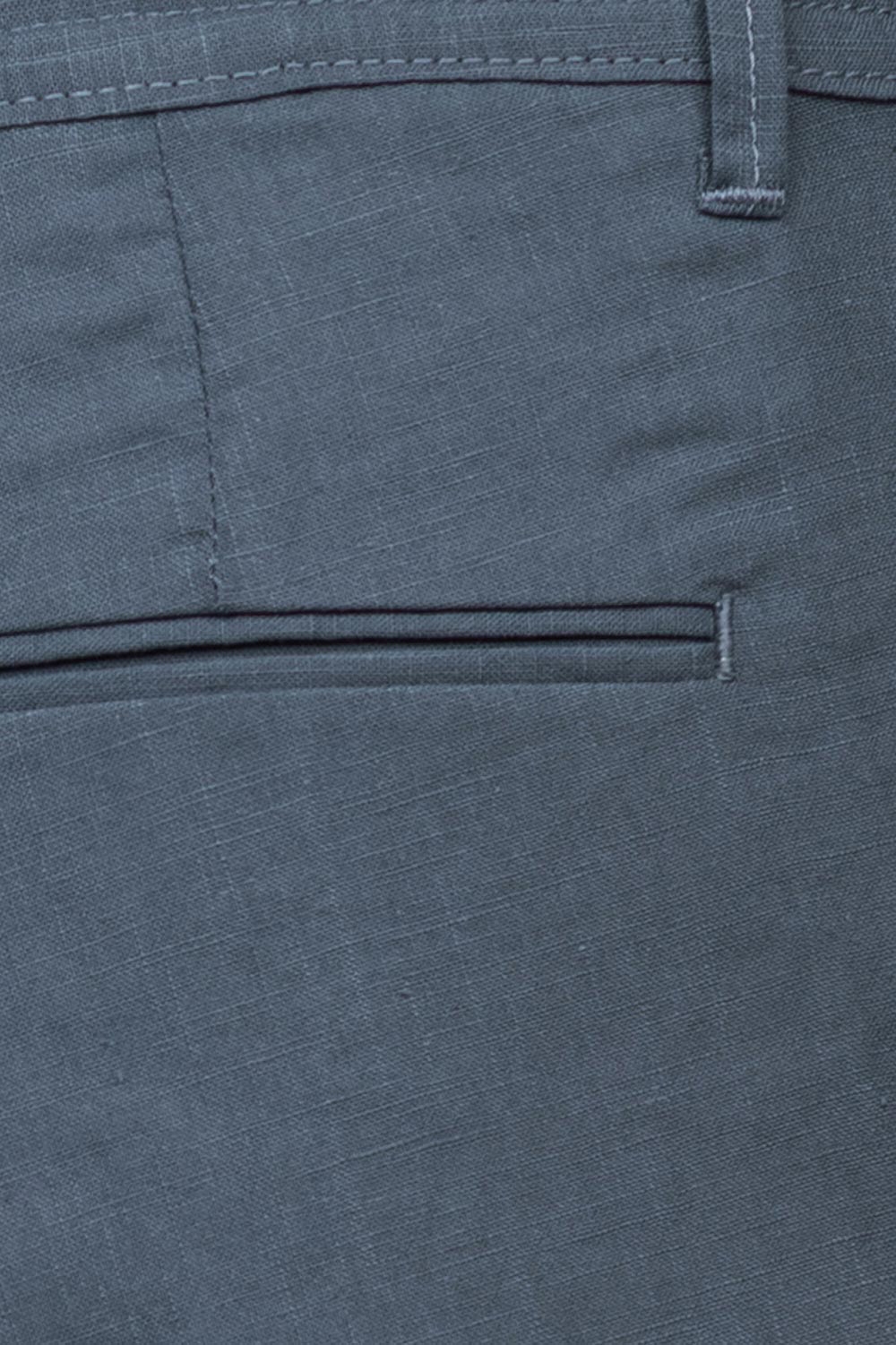 Pantaloni scurti slim din in bleu uni 2