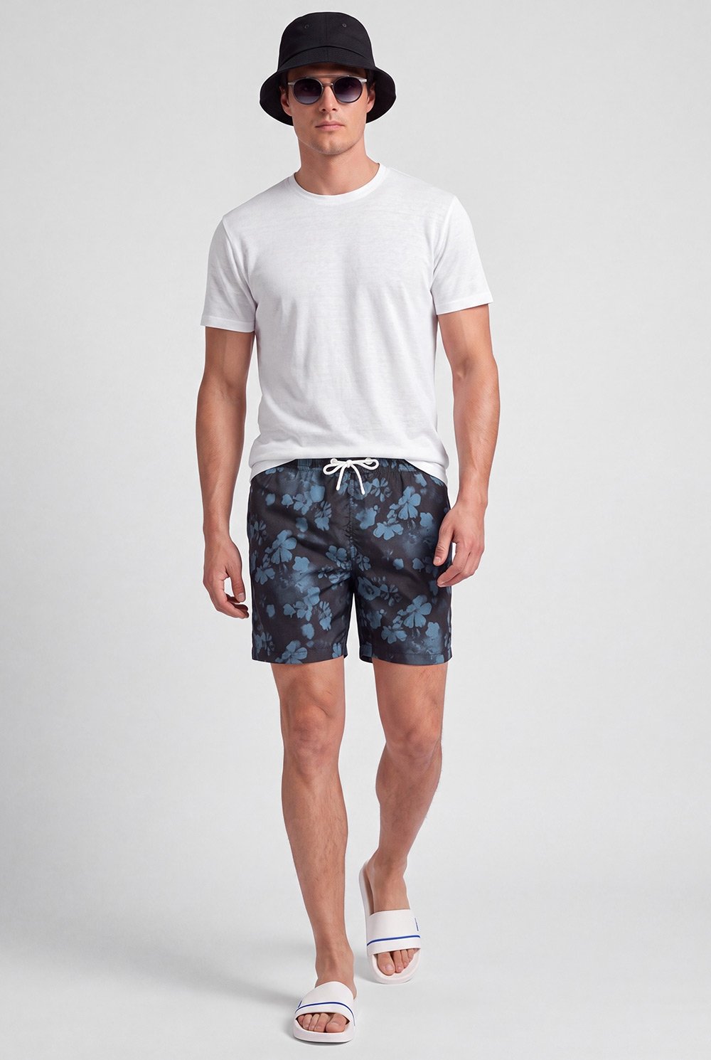 Navy short 0