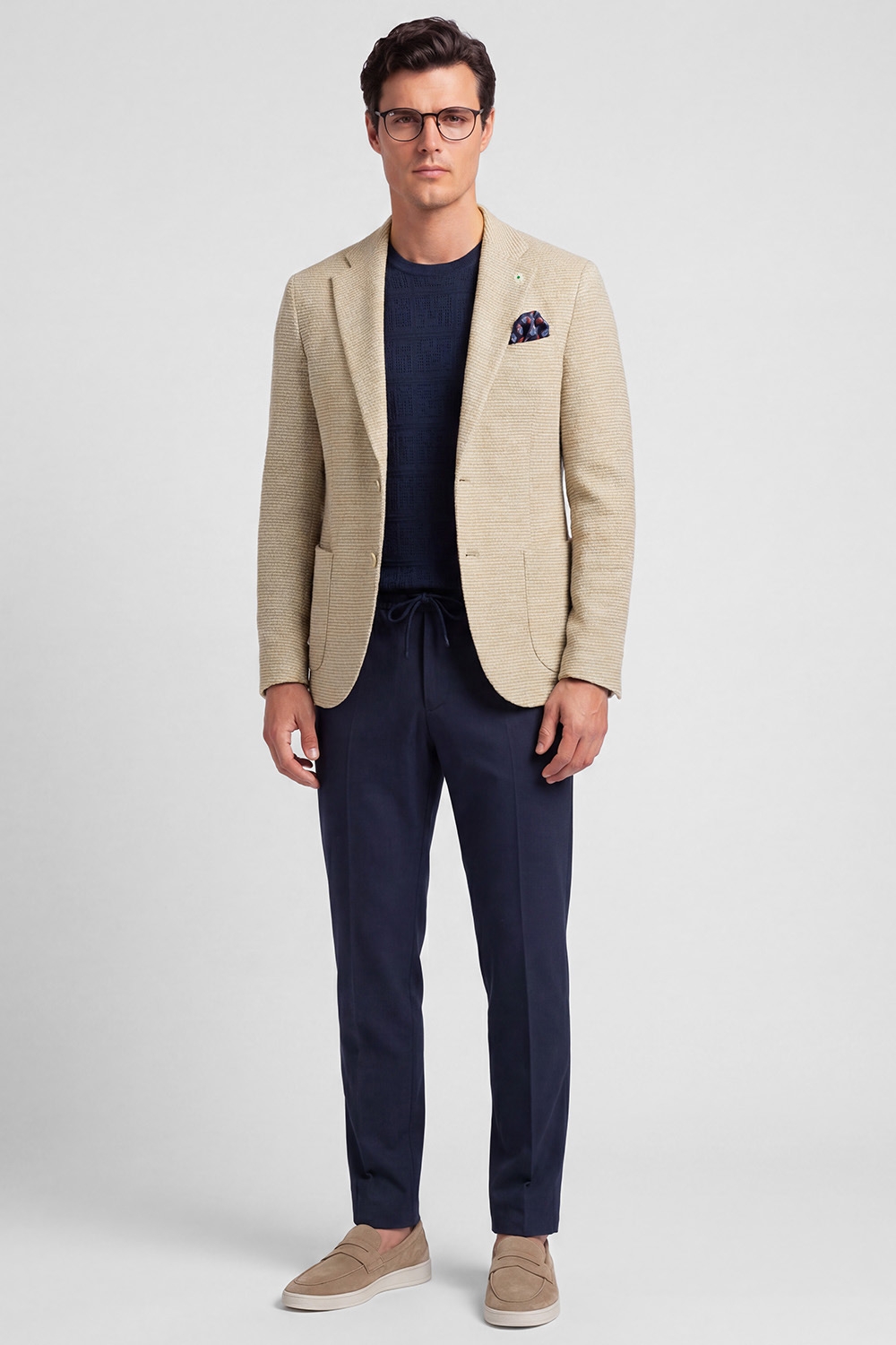 Slim body beige plain blazer 4
