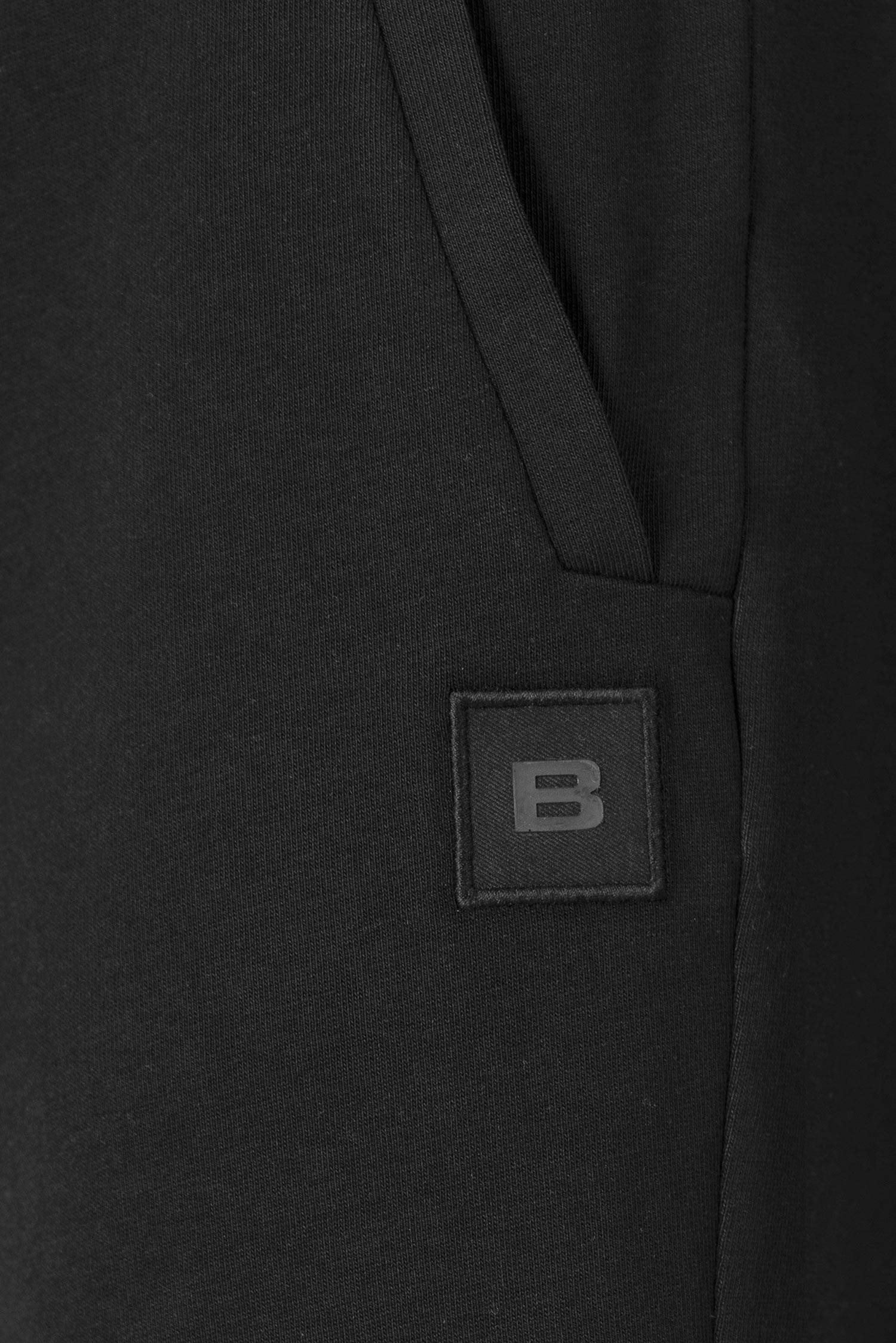 Pantaloni scurti slim negri uni 1