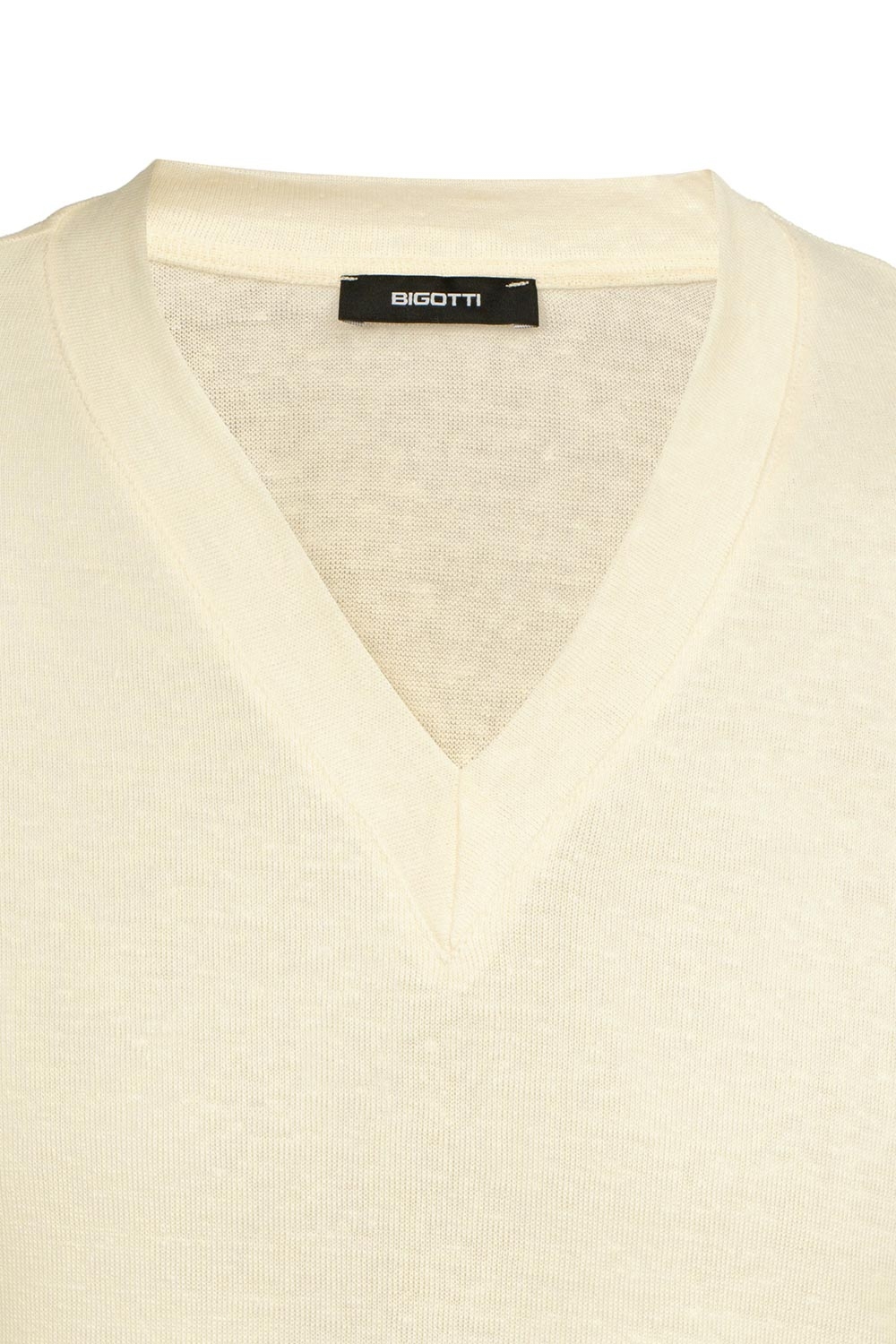 Tricou din in slim alb uni guler in v 1