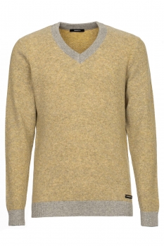 Slim body yellow sweater