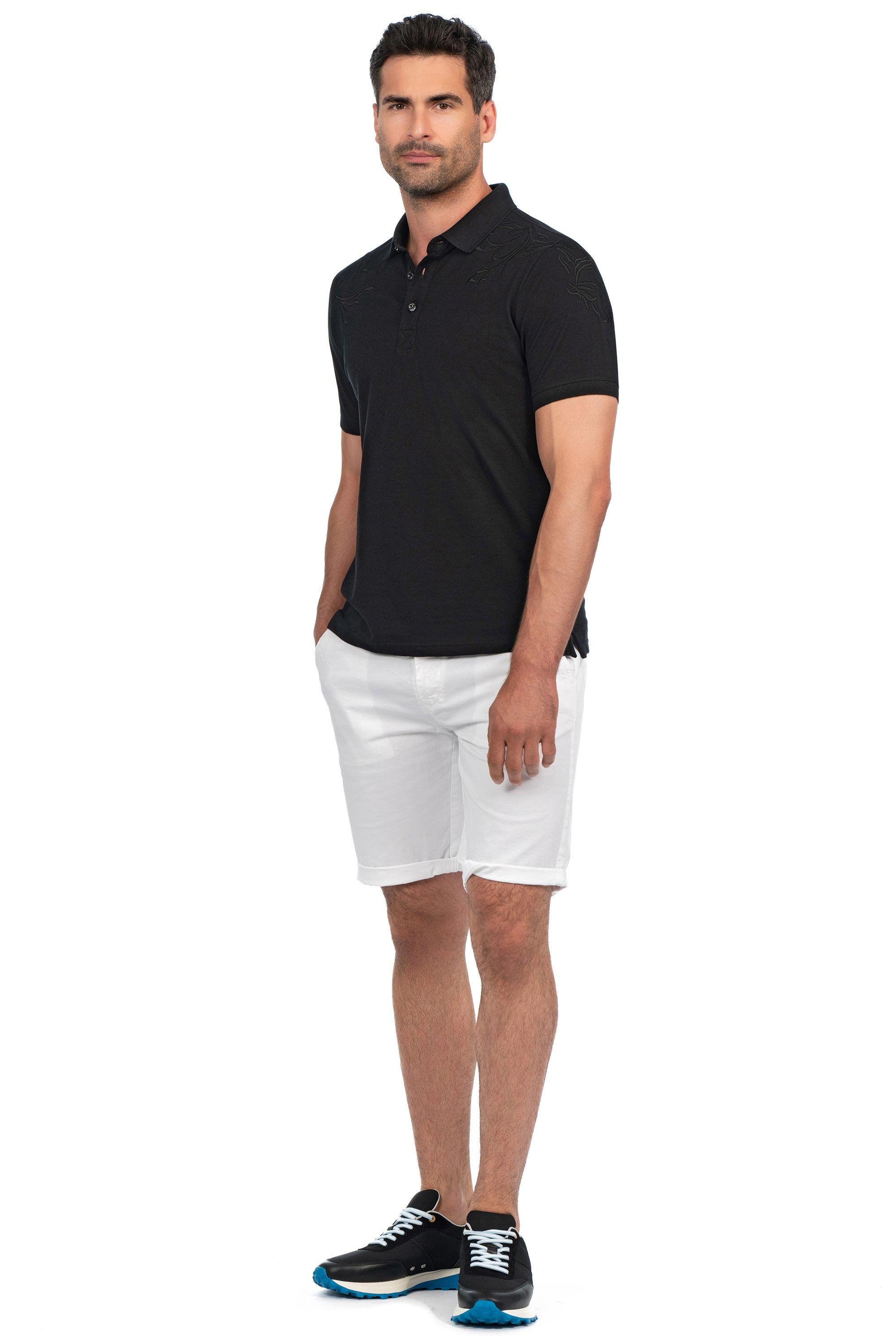 Black t-shirt 4