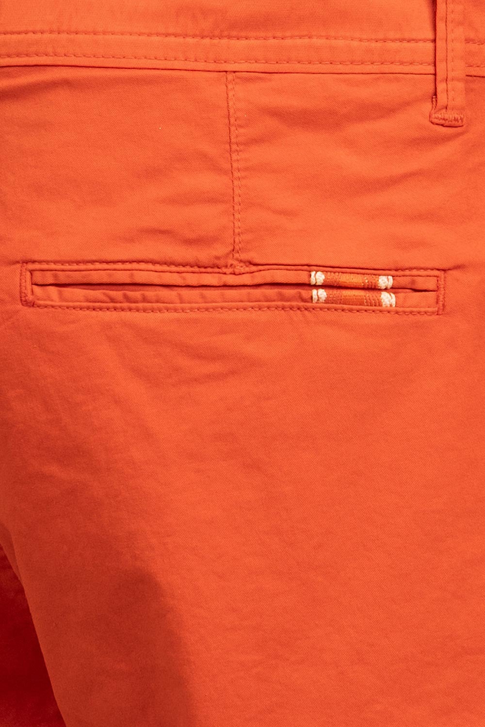 Slim body orange plain trousers 2