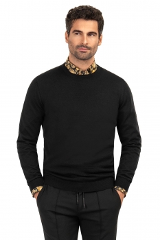 Pulover regular negru guler rotund