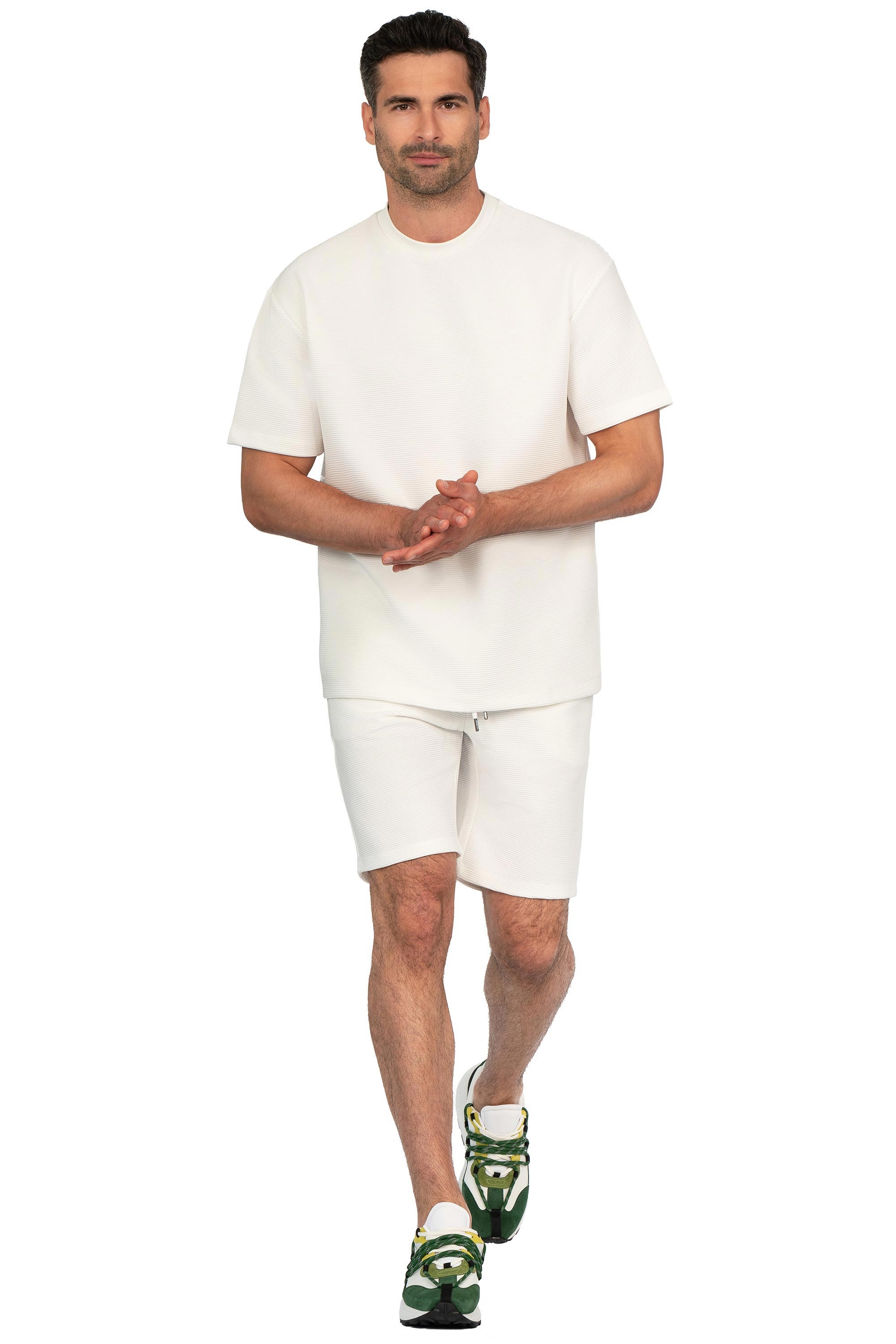 Tricou oversize alb guler rotund 3