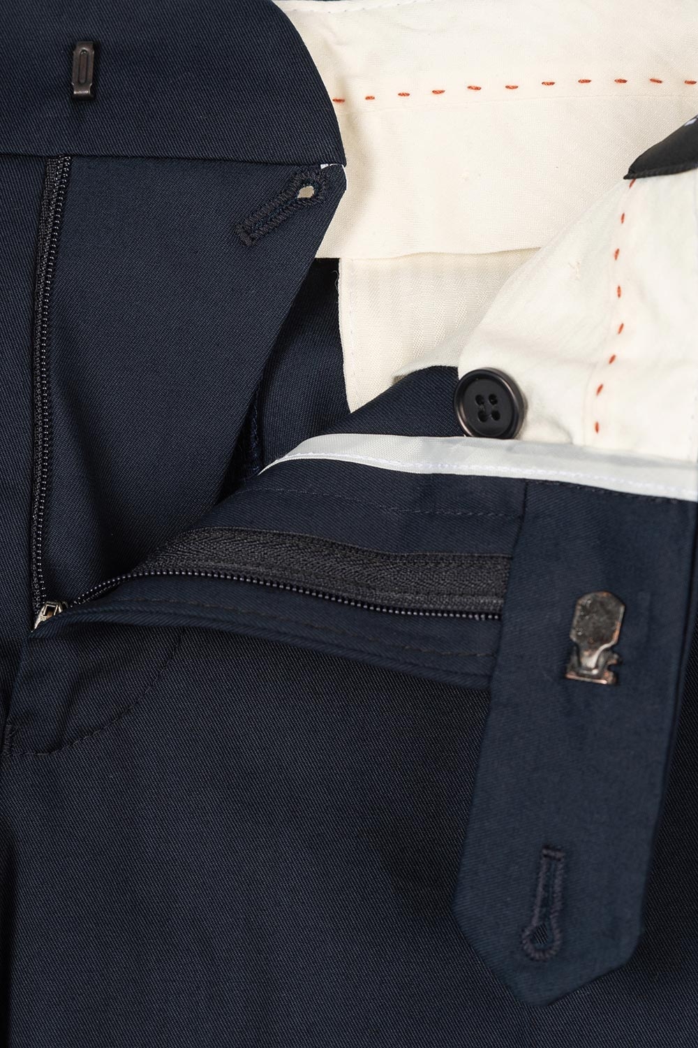 Pantaloni slim bleumarin uni 1