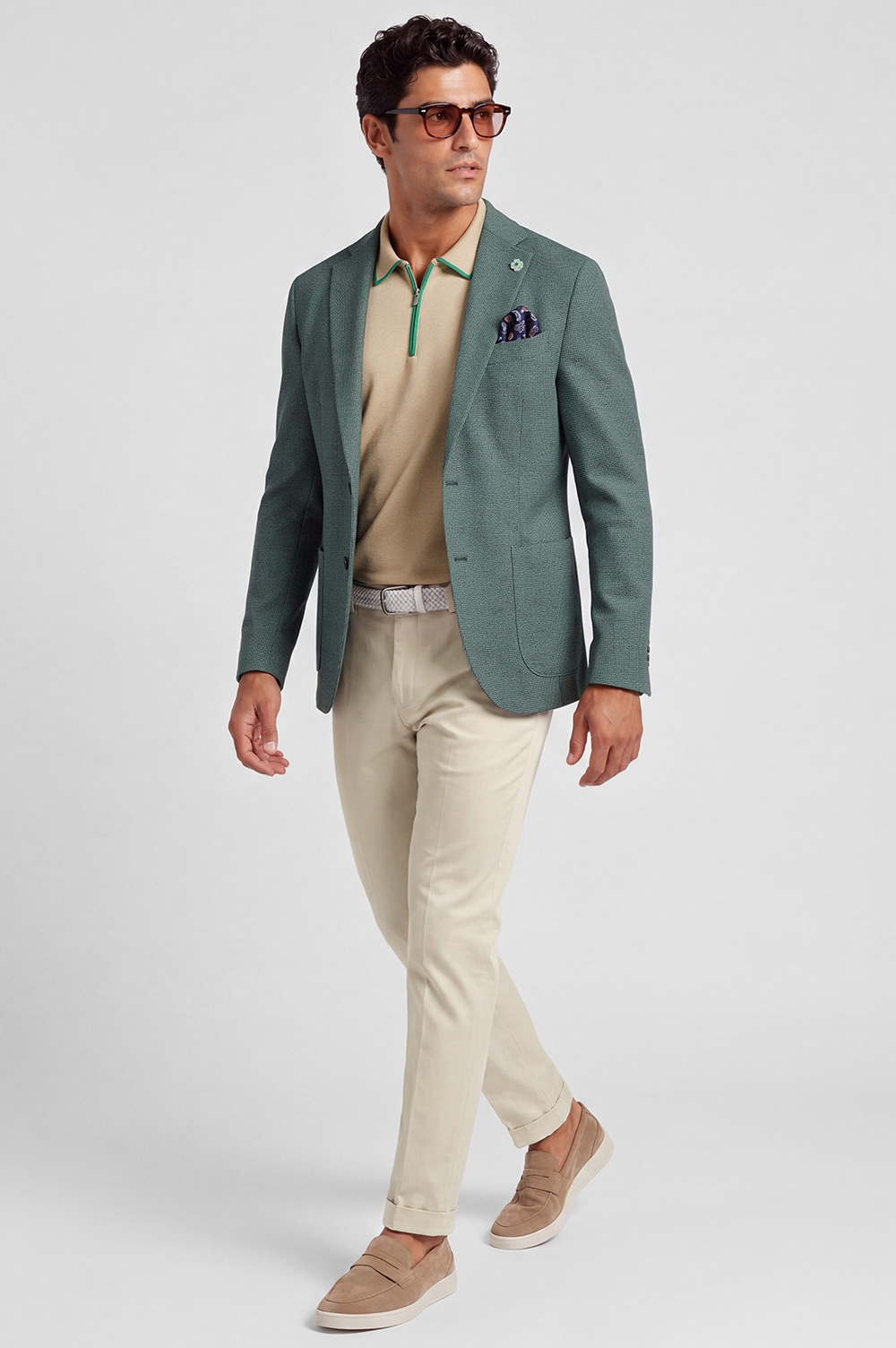 Slim body beige plain trousers 0