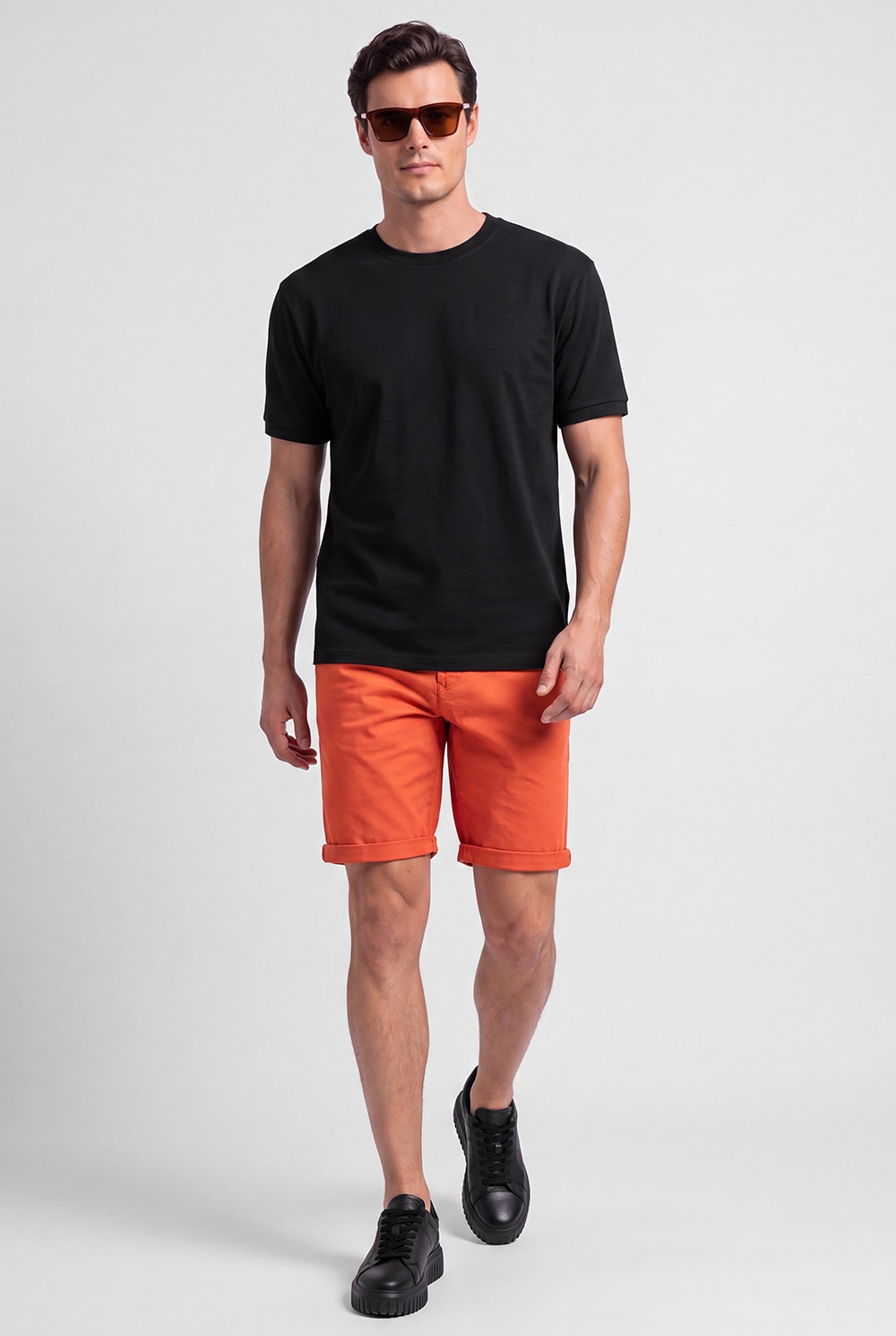Black plain t-shirt 3