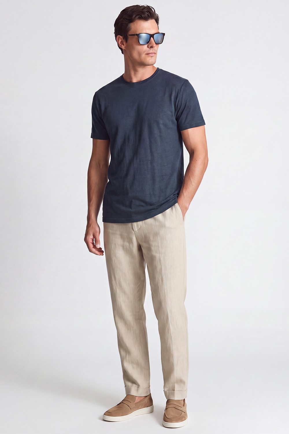 Slim body beige plain trousers 0