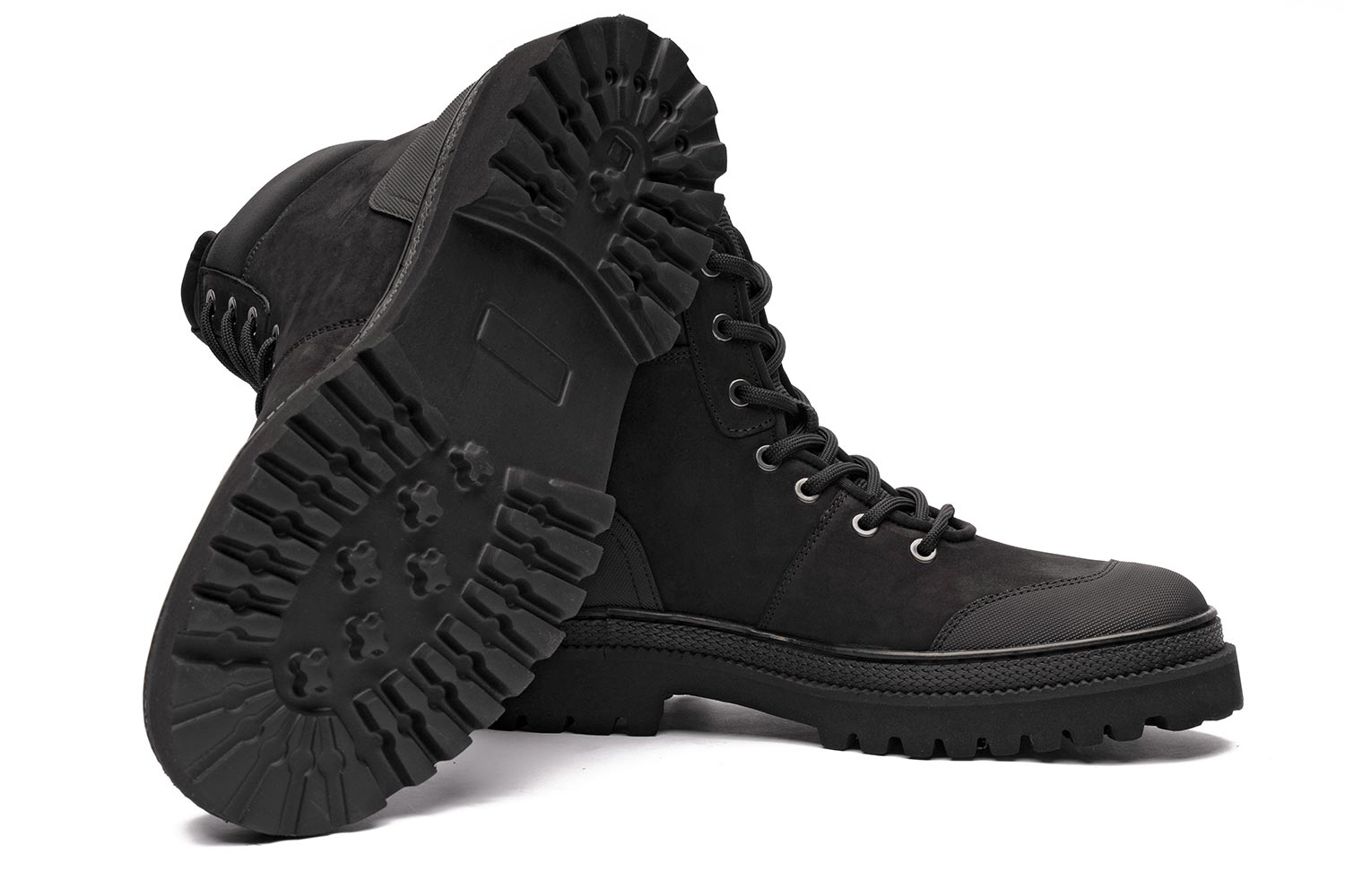 Black shoes 1