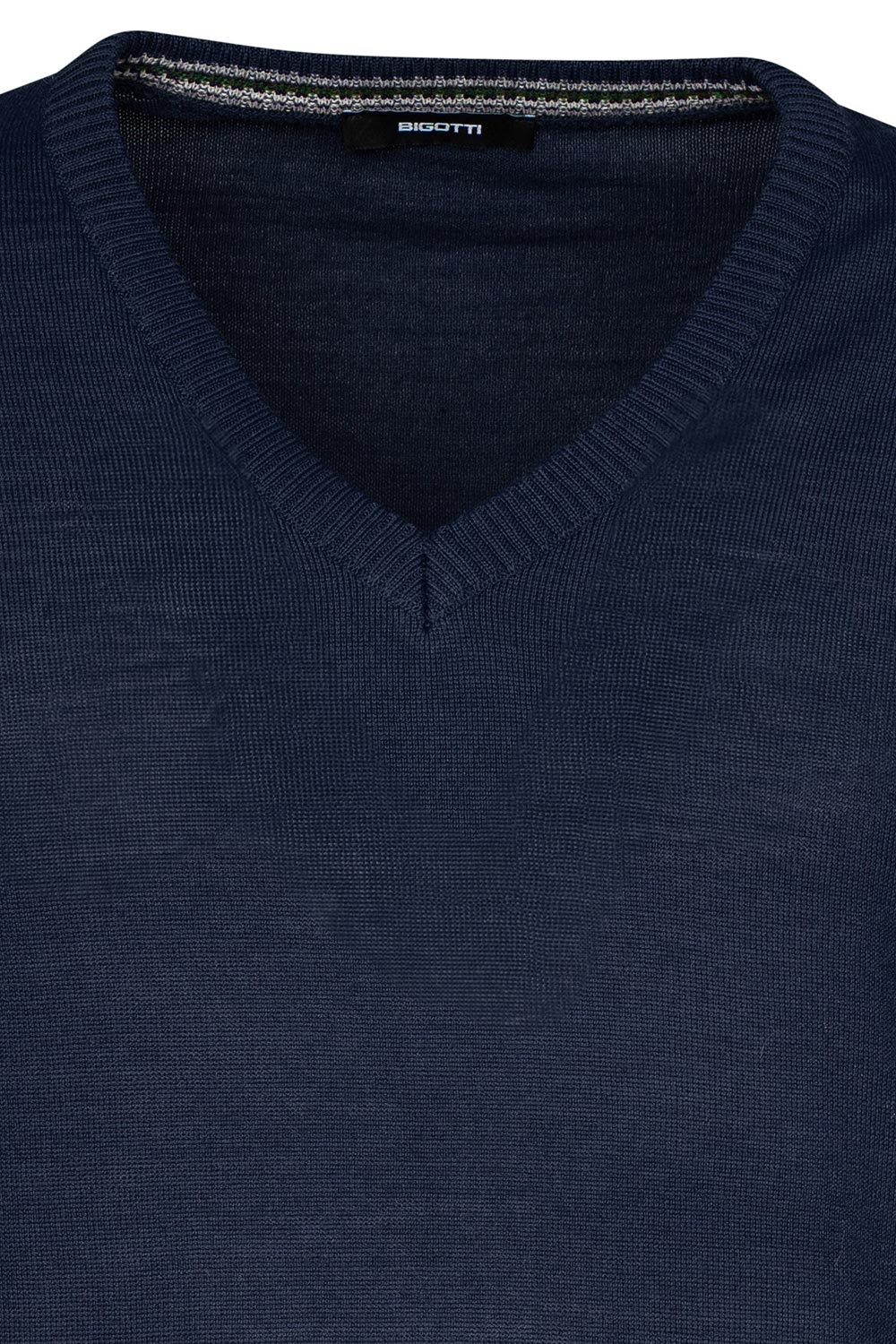Slim body navy sweater 1
