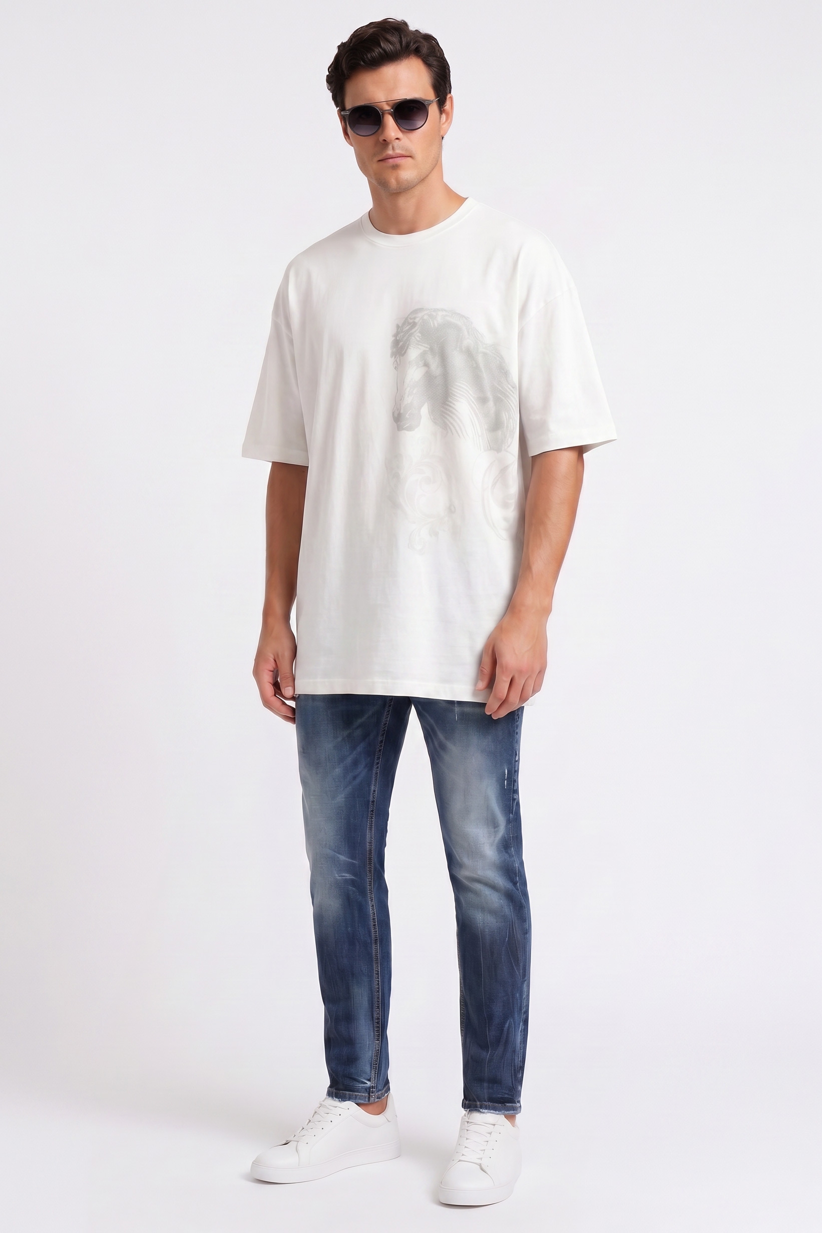 Tricou oversize alb print 4