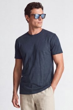 Blue plain t-shirt