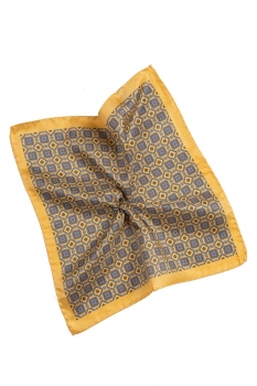 Yellow pocket square