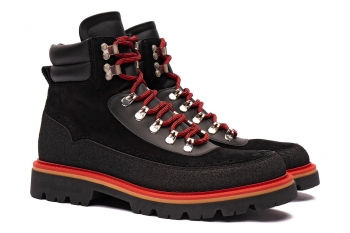 Black shoes