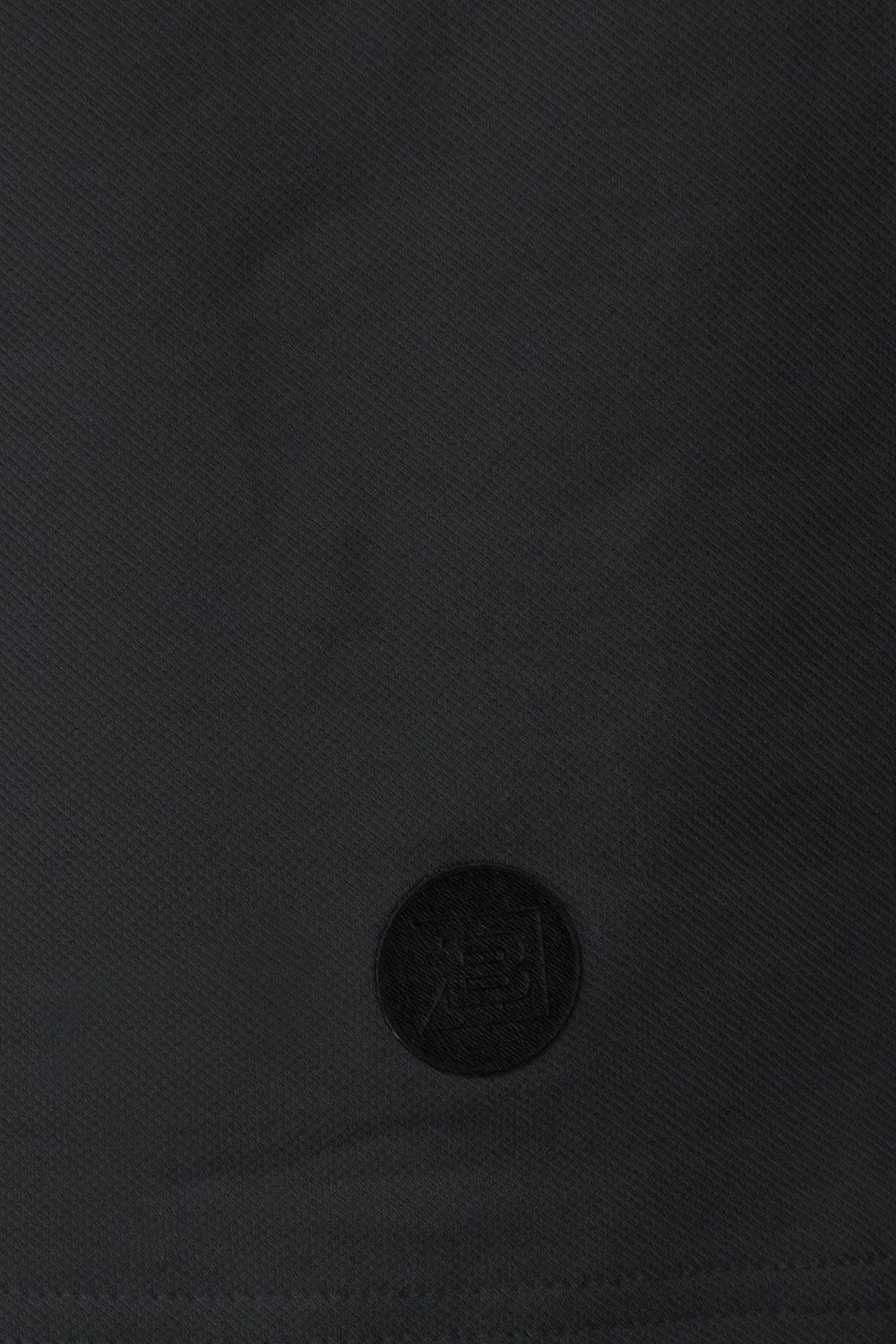 Tricou regular negru guler rotund 1