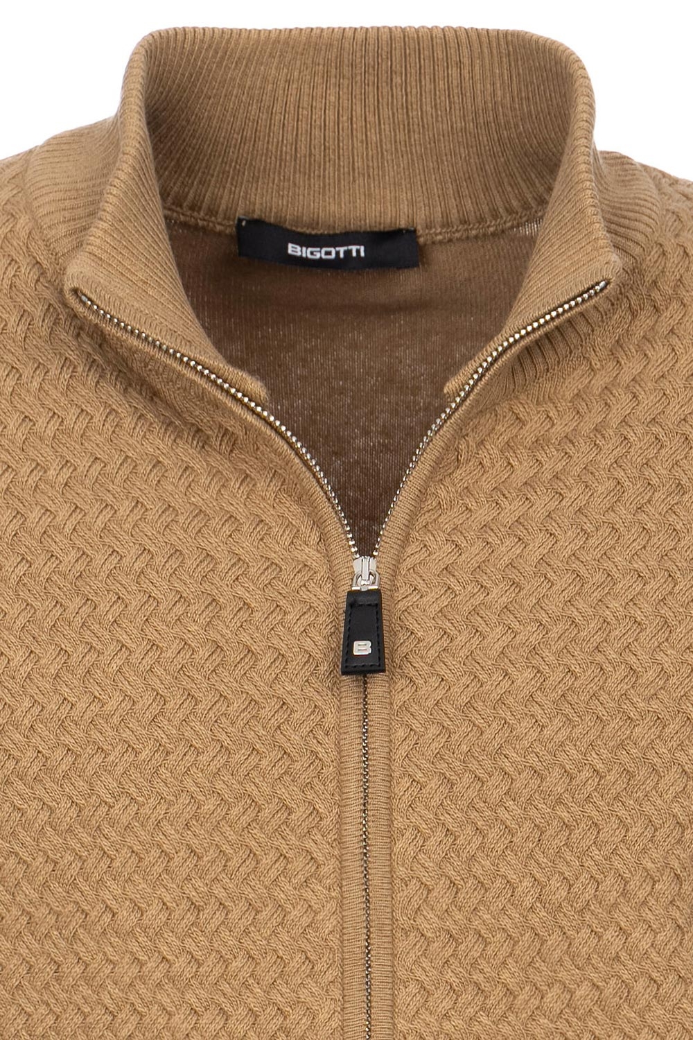 Slim body beige sweater 1