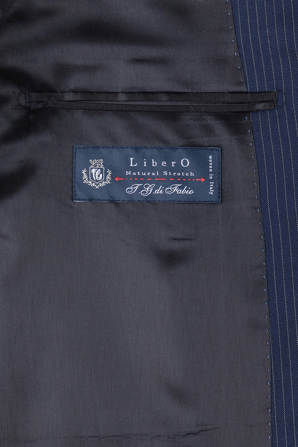 Slim body blue stripe suit 2