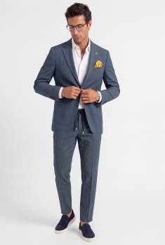 Pantaloni slim albastri uni