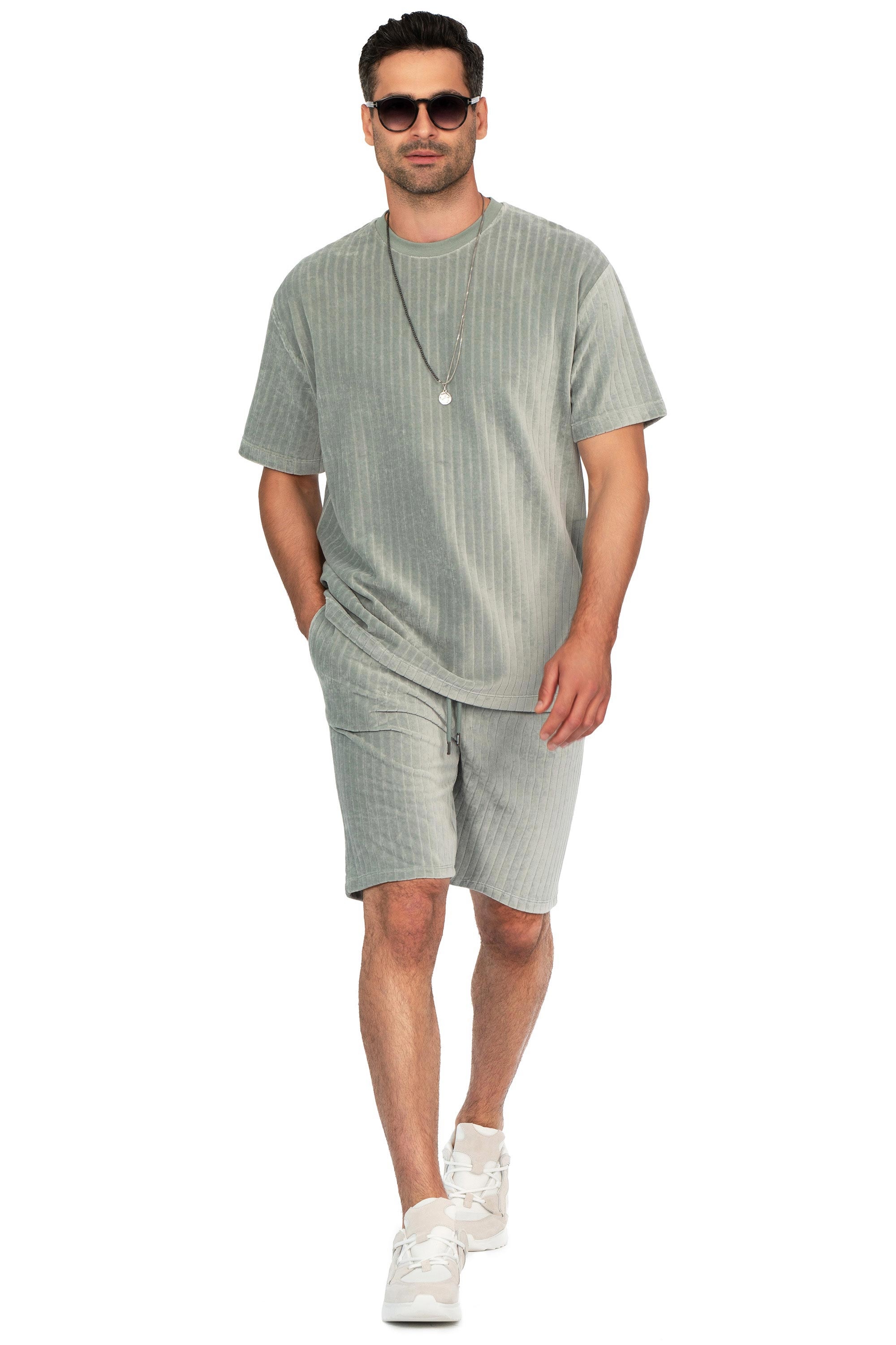 Tricou oversize gri guler rotund 3
