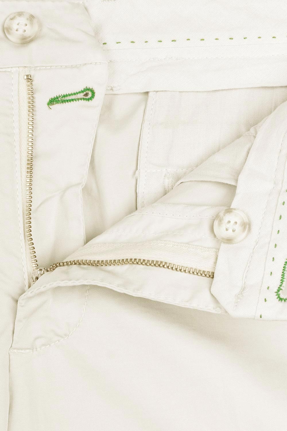 Pantaloni slim albi uni 1