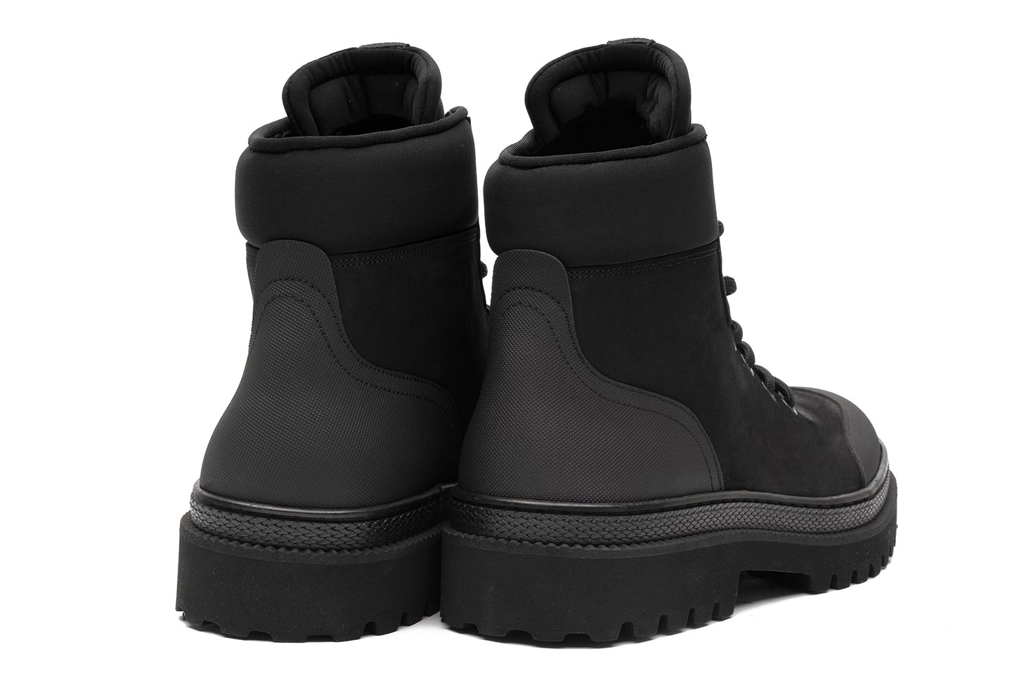 Black shoes 2