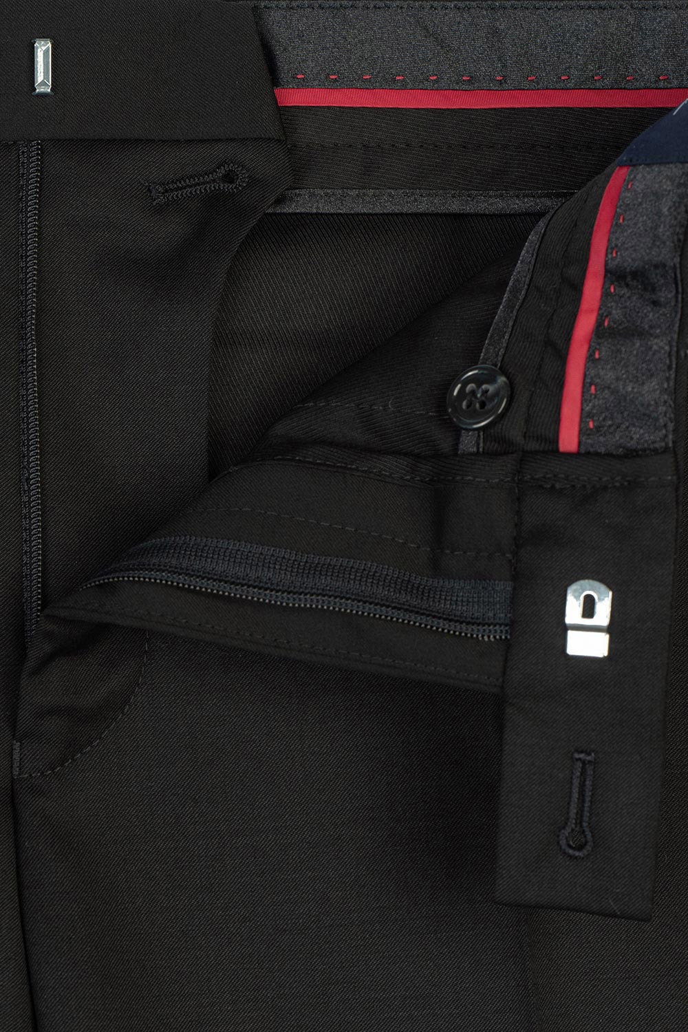 Slim body black plain trousers 2